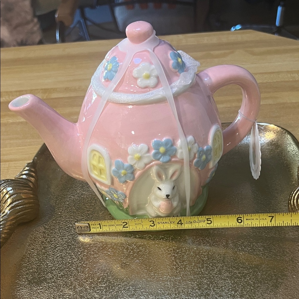 #1427** Pink Teapot with Bunny and Flowers - Picture 5 of 5